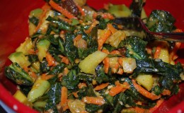 Raw Collard & Apple&nbsp;Salad