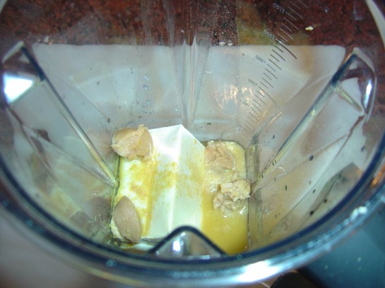 Combine all sauce ingredients in a blender and blend well.